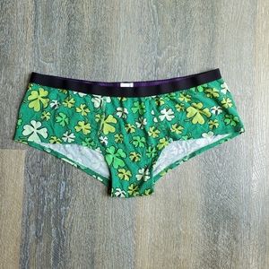 Me Undies Cheeky Brief - Shamrocks